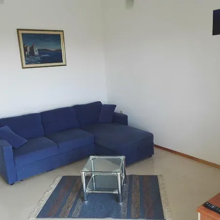 Apartment Rede *
