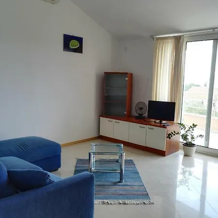Rede Apartment