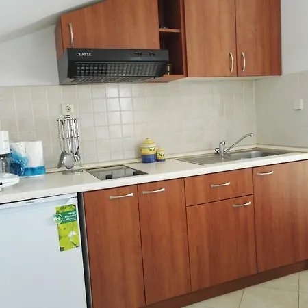 Rede Apartment *