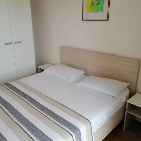 Apartment Rede *